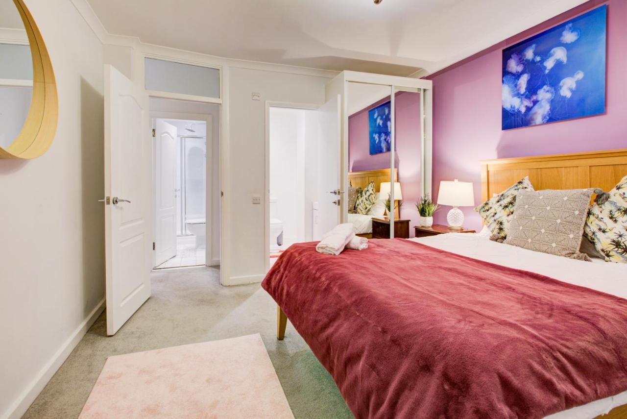 3-Bedroom, 3-Baths Apartment In Super Posh Marylebone, Central London, W1 Bagian luar foto