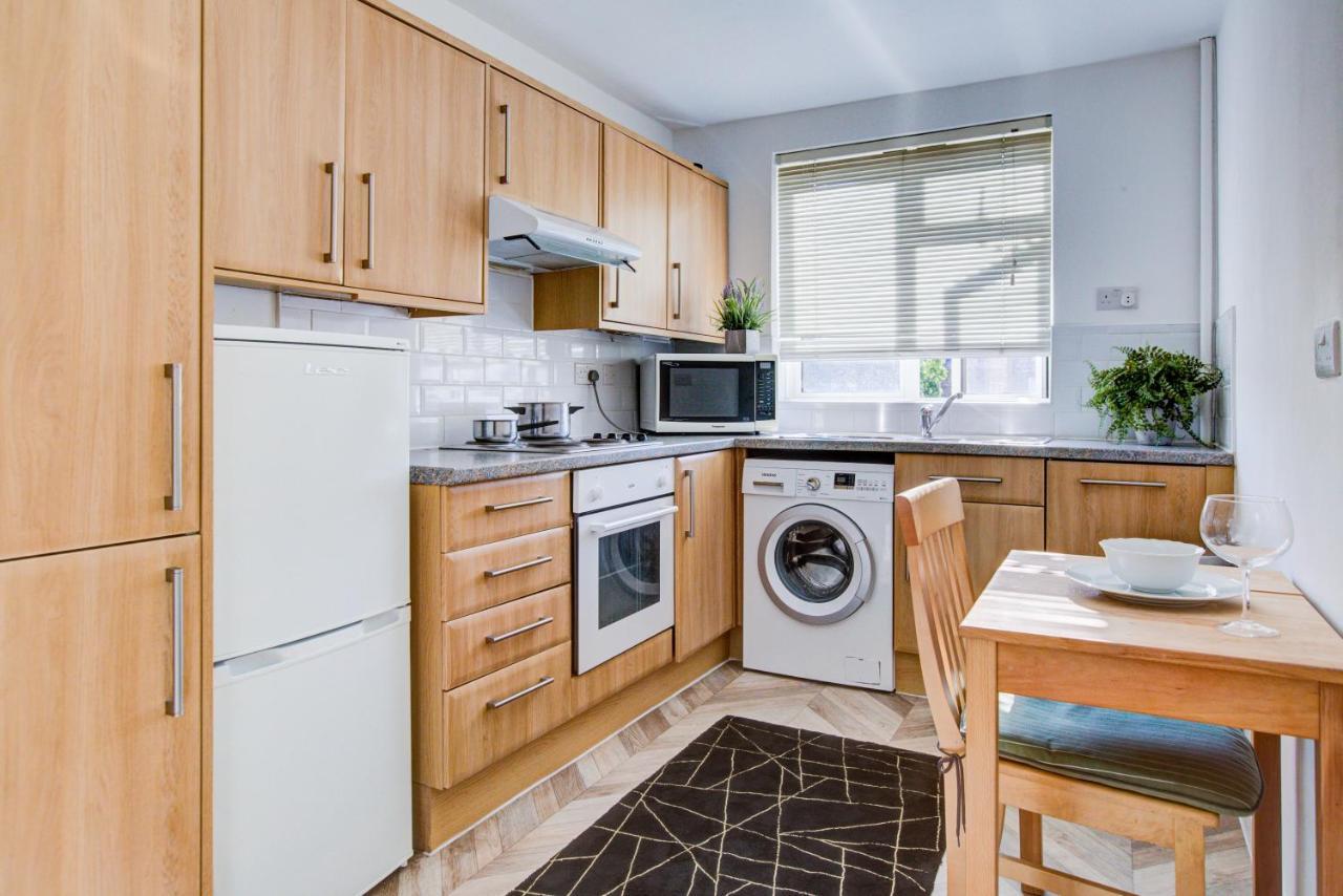3-Bedroom, 3-Baths Apartment In Super Posh Marylebone, Central London, W1 Bagian luar foto
