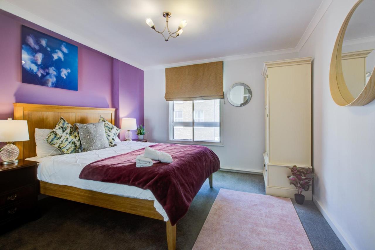 3-Bedroom, 3-Baths Apartment In Super Posh Marylebone, Central London, W1 Bagian luar foto